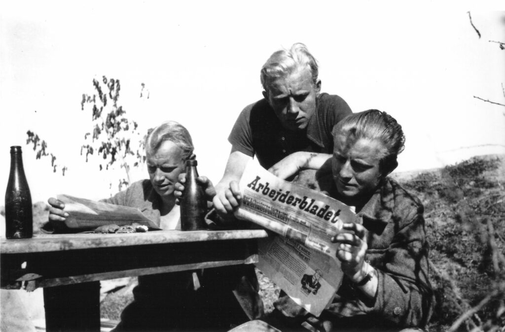 Fire danskere i den Spanske Borgerkrig: Brødrene Harald, Kai og Aage Nielsen i Albacete, februar 1937